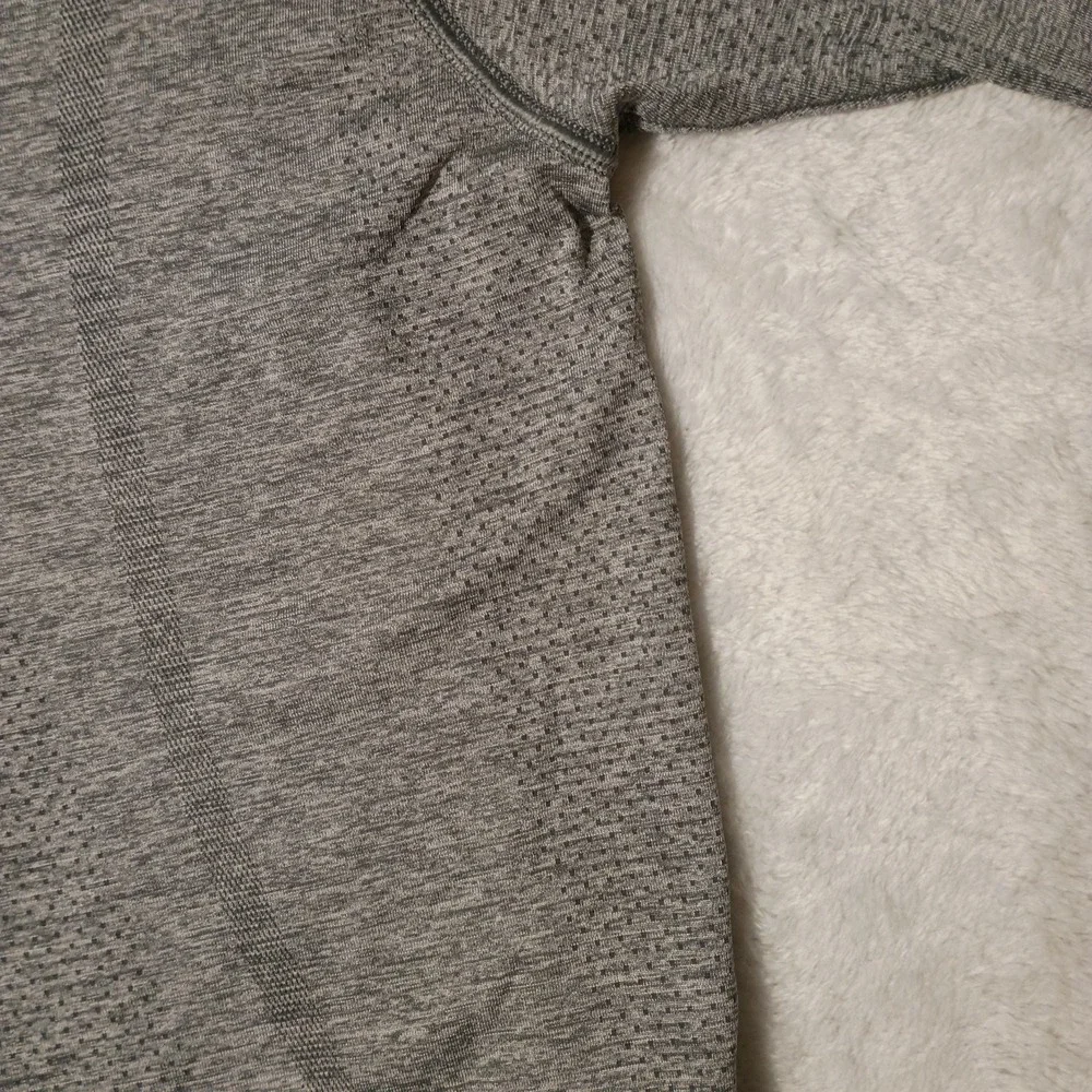 Womens Lululemon Swiftly Tech Long Sleeve Shirt Size 6 Grey